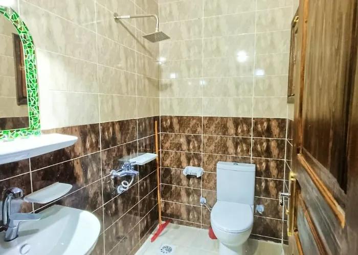Hotel Dahalianz *